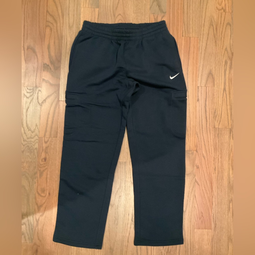 NWT Large Black Nike  Sweatpants
